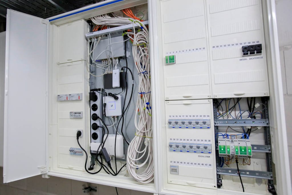 TV- & Netzwerkanlagen