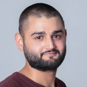 Babak Kaldeh, Elektroinstallateur